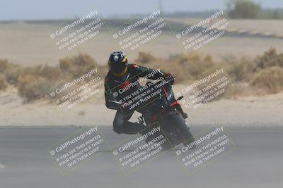 media/Mar-28-2022-Superbike Trackdays (Mon) [[b8603d0f67]]/Open Track Time/Turn 16/